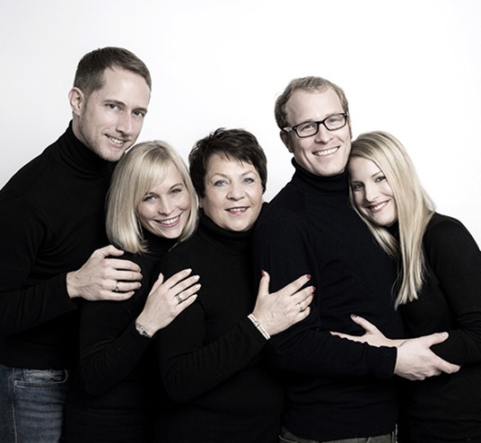 natürlich schöne Familienfotos im Fotostudio Mettmann | Düsseldorf